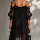 Vittoria | Mini abito nero in chiffon con spalle scoperte e bordino in pizzo