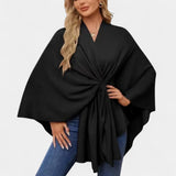 Daniela – Elegantní splývavé pončo s uzlem